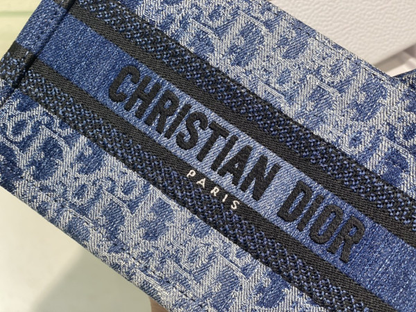 D*or mini book tote-21.5*13*7.5cm