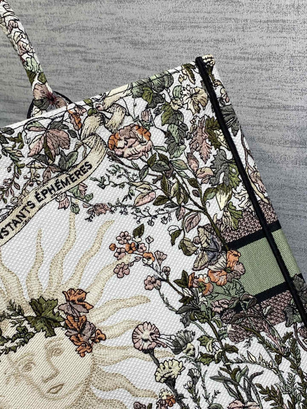 large D*or book tote-42*35*18.5cm