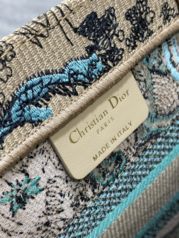 small D*or book tote-26cm