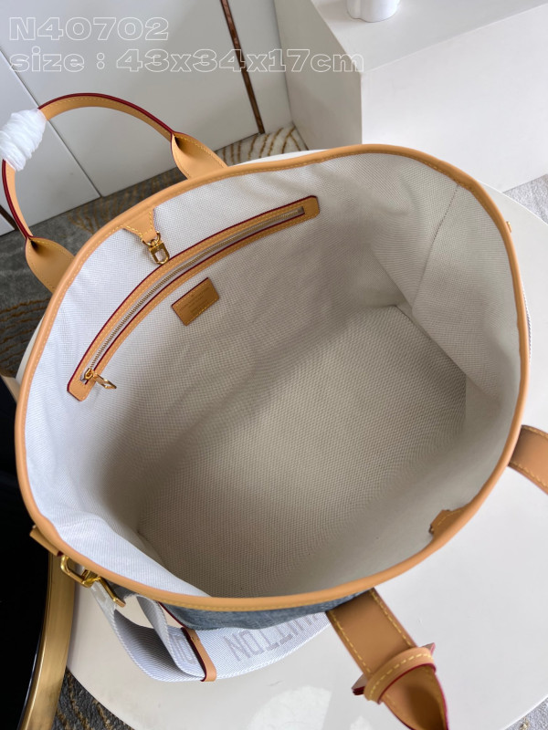 l**is V*t*n weekend tote-43*34*17.5cm