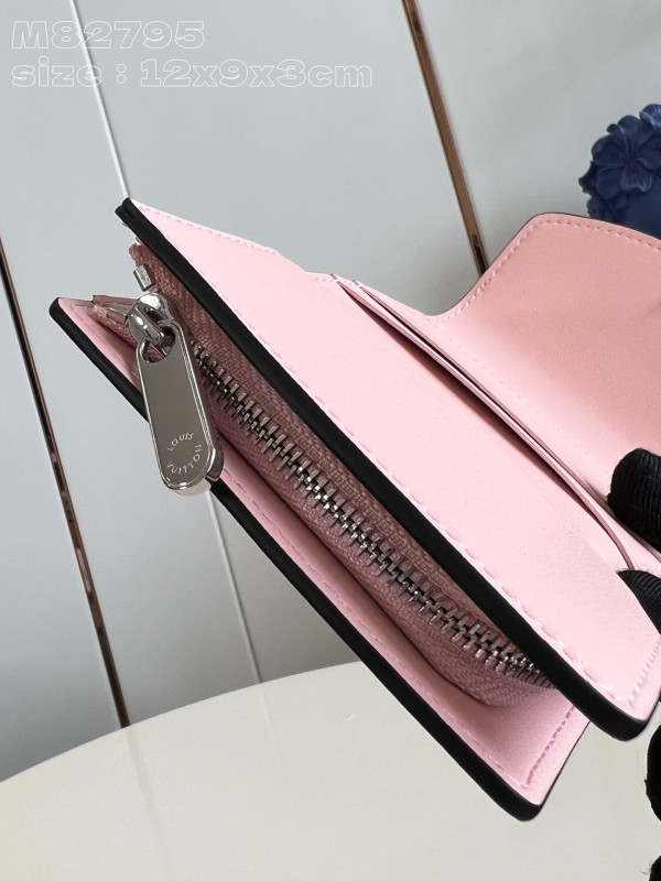 l**is V*t*n iris xs wallet-12*9.5*3cm