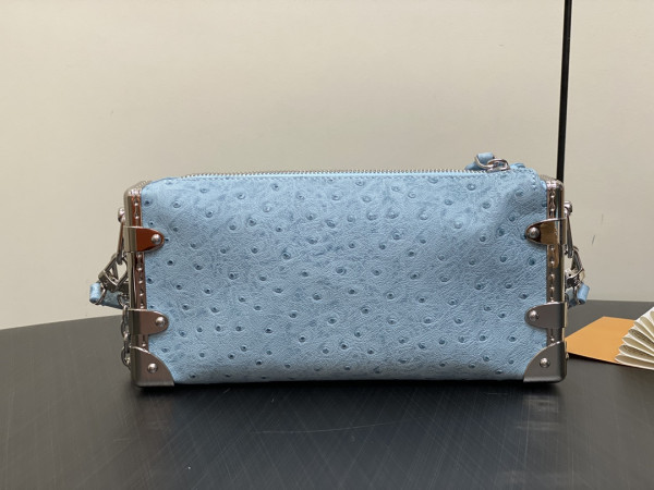 l**is V*t*n slim trunk-23*12*4cm