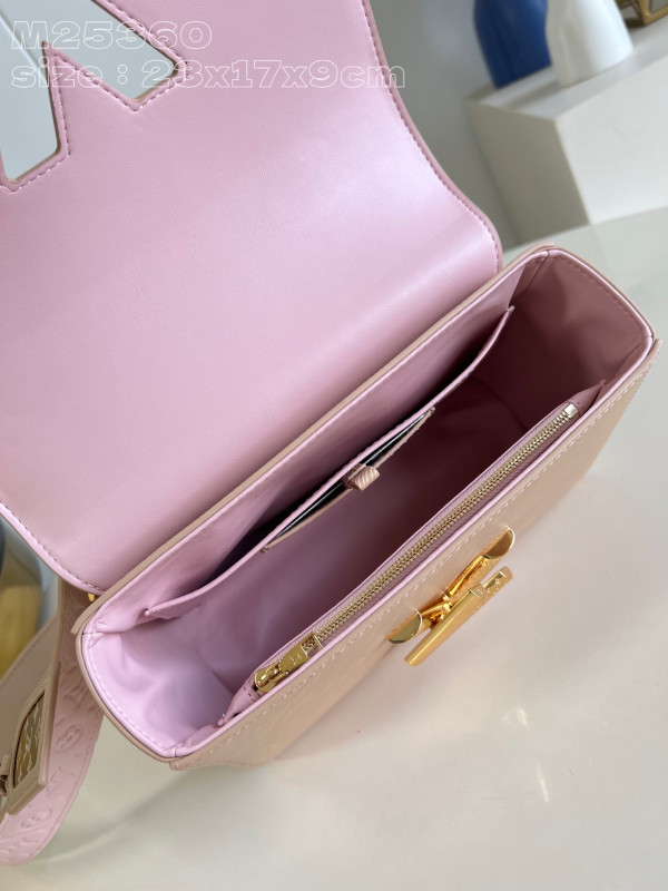 l**is V*t*n twist mm-23*17*9.5cm