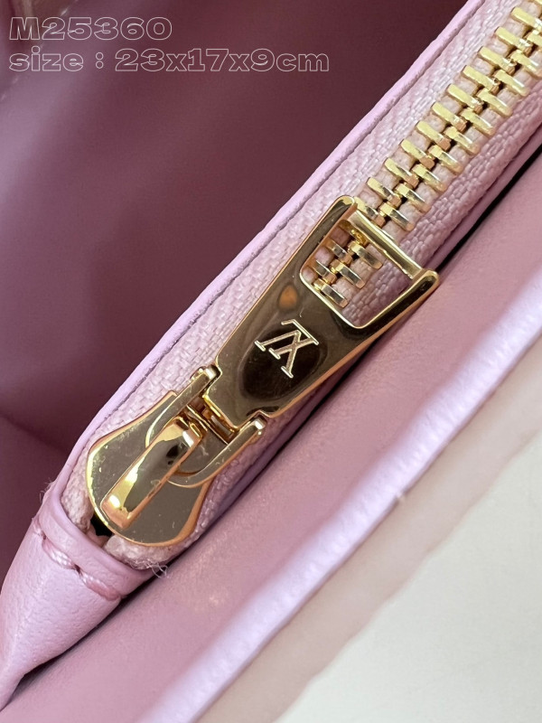 l**is V*t*n twist mm-23*17*9.5cm