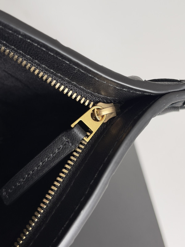 Bo*te*ga ve*ne*ta solstice mini shoulder bag