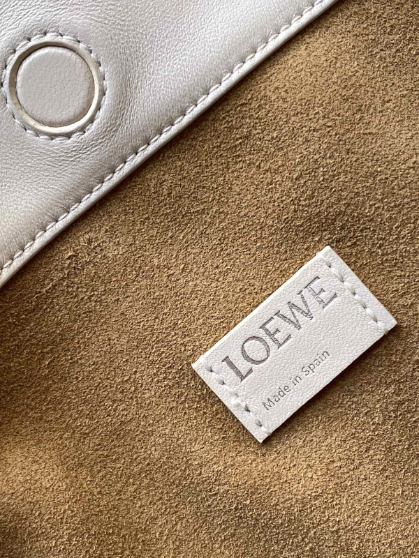 LOEWE Medium Flamenco purse-30*20*10.5cm