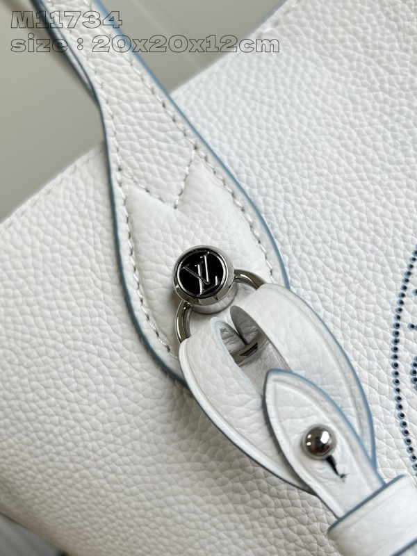 l**is V*t*n blossom pm