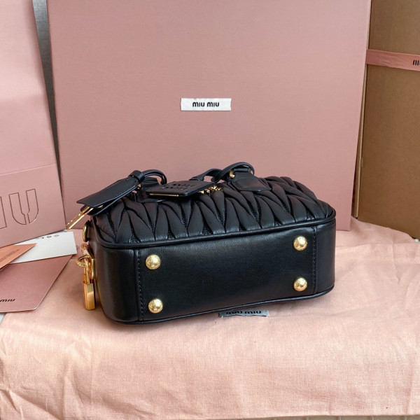 MIUMIU Arcadie matelassé nappa leather bag-19*13*6CM