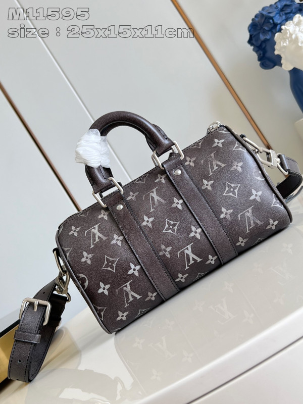 l**is V*t*n keepall bandouliÈre 25