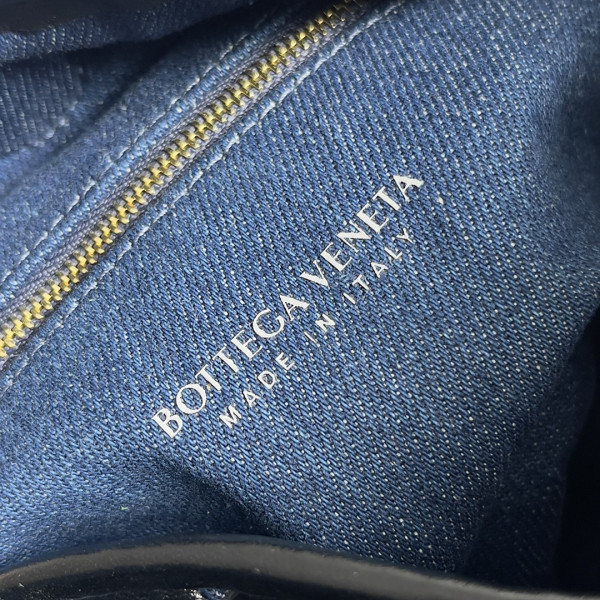 Bo*te*ga ve*ne*ta medium hop