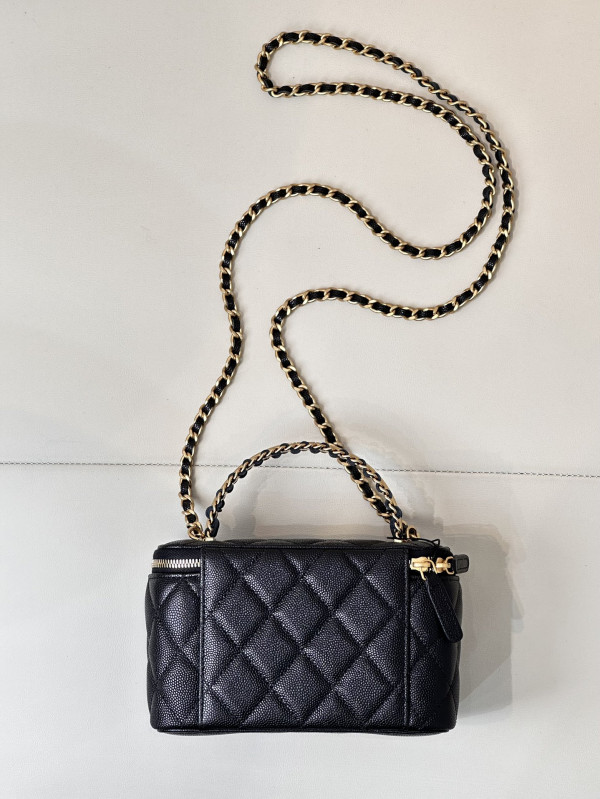 CL SMALL VANITY WITH CLASSIC CHAIN-16x9.5x8cm