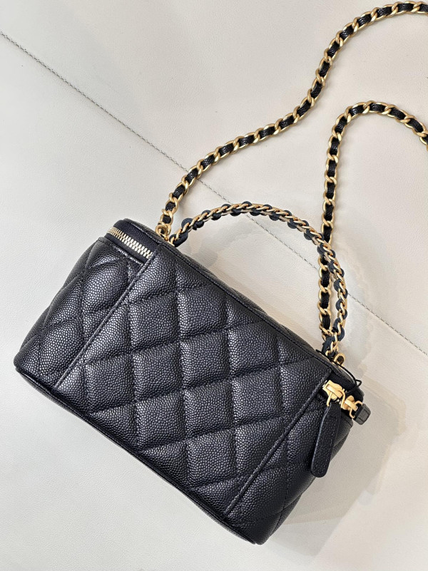 CL SMALL VANITY WITH CLASSIC CHAIN-16x9.5x8cm