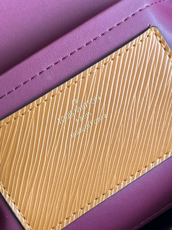 l**is V*t*n twist mm